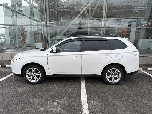 Купить Митсубиси Оутлендер 2013г.