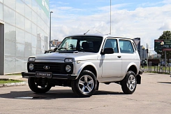Lada Niva Legend