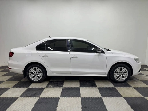 Купить Фольксваген ДЖетта 2014г.