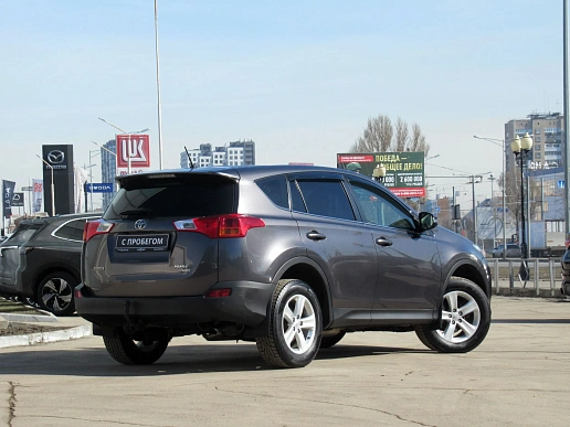 Купить Тойота Новый RAV4 2013г.