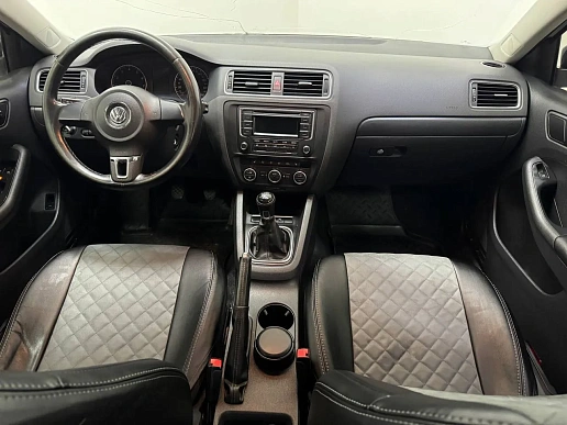 Купить Фольксваген ДЖетта 2014г.