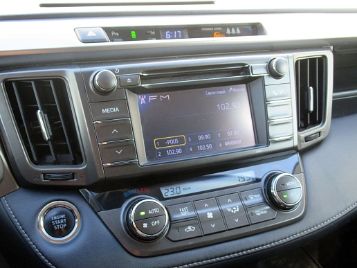 Купить Тойота Новый RAV4 2013г.