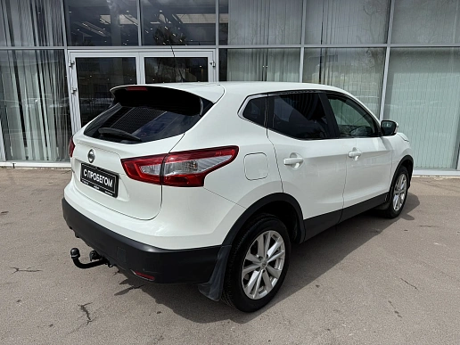 Купить Ниссан Кашкаи 2015г.