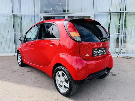 Купить Митсубиси M-HERO I   2006г.