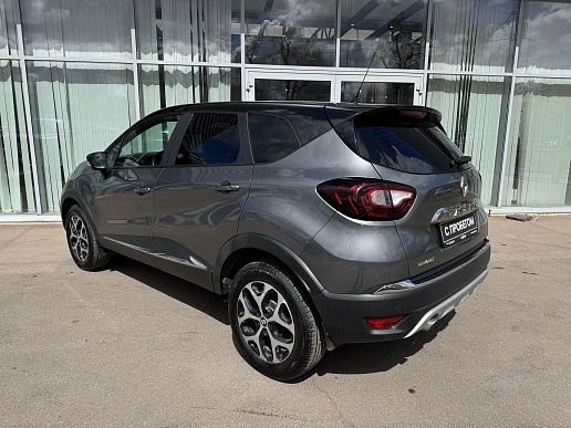 Купить Рено Каптур 2016г.