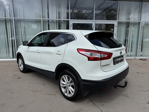 Купить Ниссан Кашкаи 2015г.