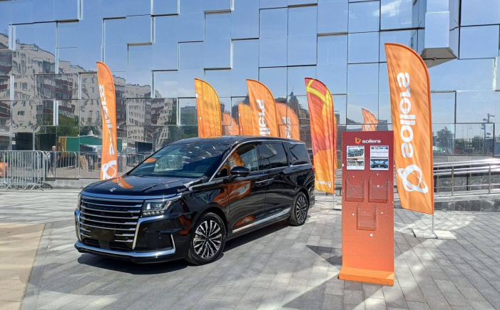 Особенности премиальной комплектации минивэна Sollers SP7